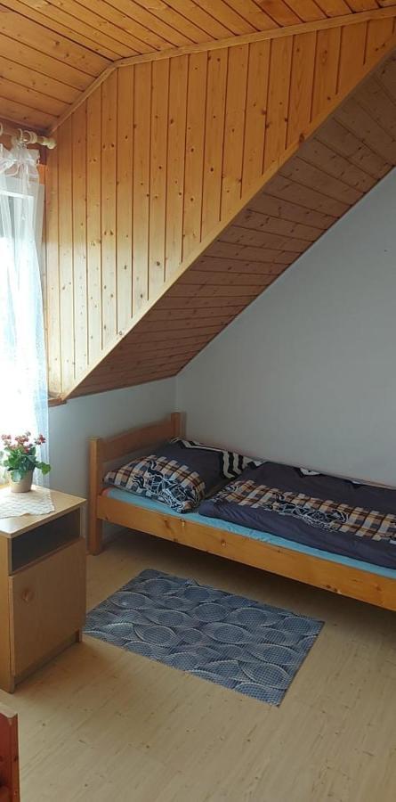 Tóra nyíló vendégház Bytom Extérieur photo