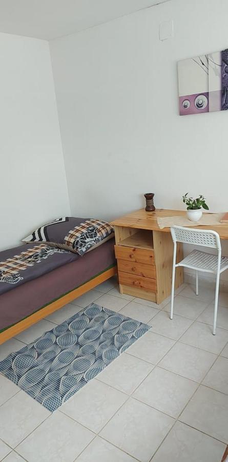 Tóra nyíló vendégház Bytom Extérieur photo