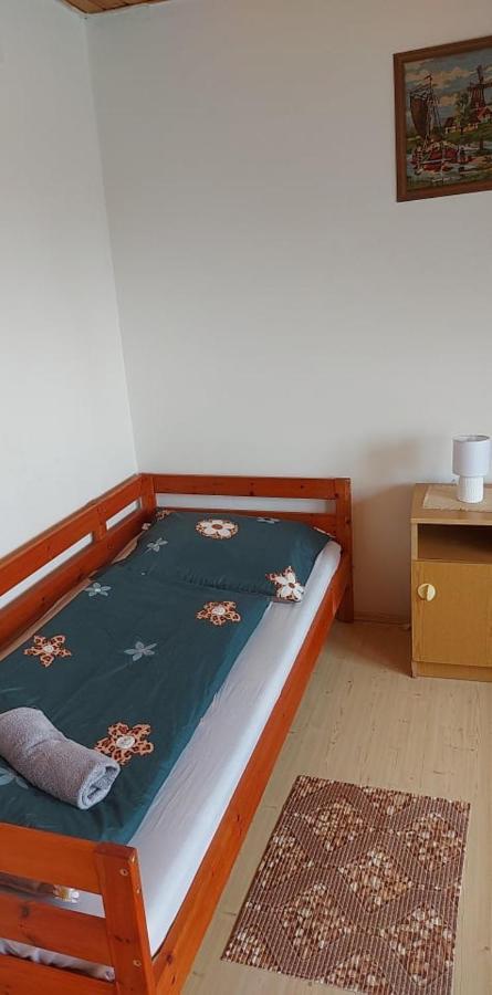 Tóra nyíló vendégház Bytom Extérieur photo