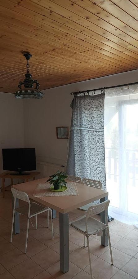 Tóra nyíló vendégház Bytom Extérieur photo